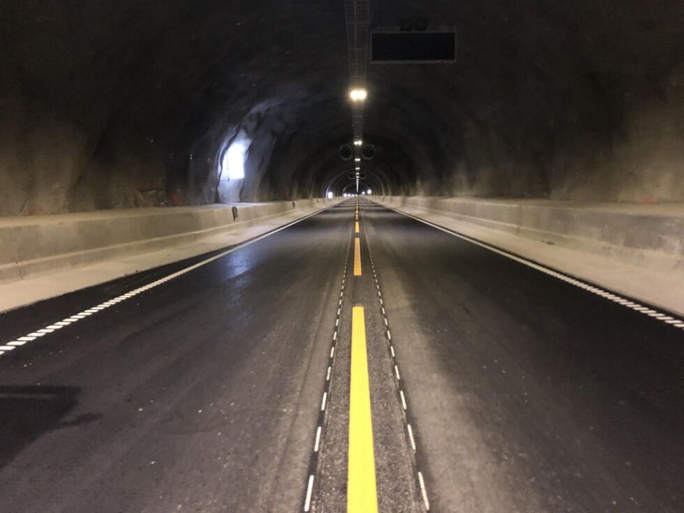 MISTET LAPPEN. En mann i 30-årene mistet lappen da han fredag ettermiddag ble målt til 116 km/t i 80-sonen i Kjernfjelltunnelen.
 Foto: Helge Simonsen
