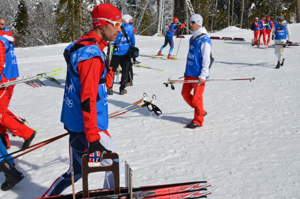 Knut Nystad sitt hode ble krevd på et fat etter dårlige ski i stafettene. De mørke krokene i den norske folkesjela leverer sure oppstøt på løpende bånd under OL.
 Foto: Svein Halvor Moe