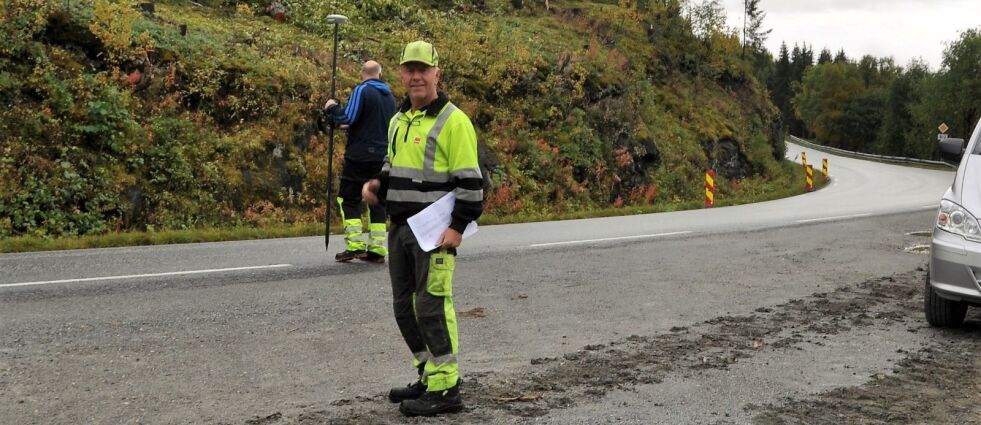 Bjørn Johansen i Veidekke AS leder arbeidet med utbedringen av Karbølkrysset på Fv 812 i Misvær. Alle foto: Lars Olav Handeland