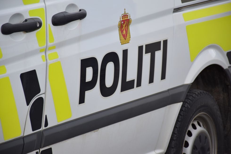 Politiet melder om at en trailer har trøbbel ved Lønsdal.
 Foto: Arkiv