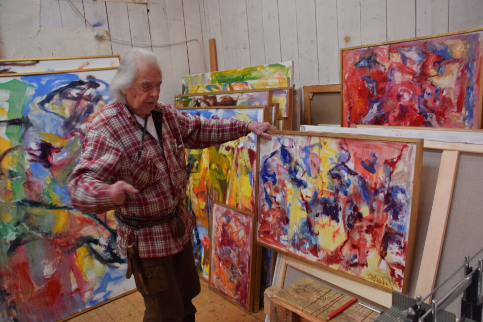 Kunstneren Per Adde gikk bort i august 2020. Tirsdag åpner en utstilling med hans bilder i Karasjok. Arkivfoto
