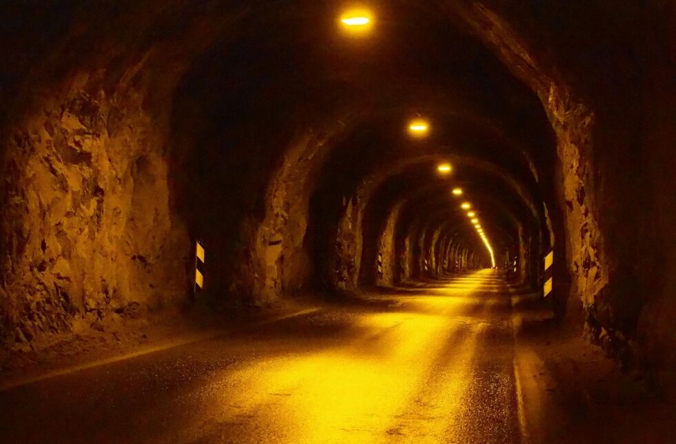 STENGT. Daumannviktunnelen i Sørfold er stengt på grunn av en teknisk feil. Tunnelen på bildet har ikke sammenheng med denne saken.