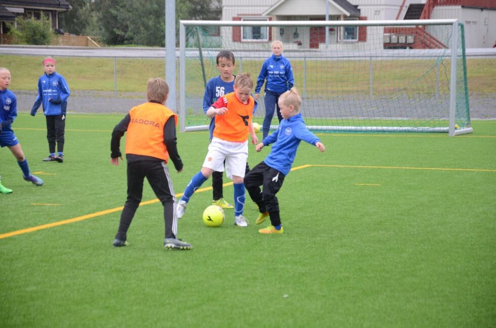 FOTBALLSKOLE. Neste torsdag og fredag arrangerer Fauske/Sprint fotballskole for spillere født mellom 2007 og 2013.
 Foto: Espen Johansen