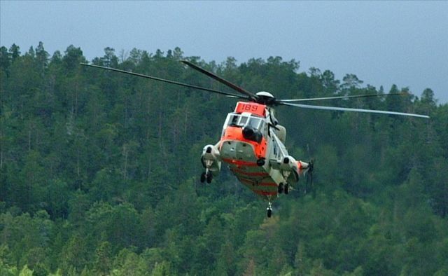 Fauskemannen ble erklært død om bord i helikopteret til Tromsø.
 Foto: Sverre Breivik (arkivfoto)