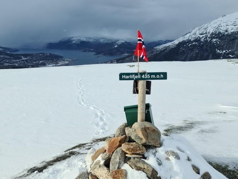 NÆRTUR. Harlifjell er et populært turmål hele året, og er en av turene i Summit Sørfold ung i år også.
 Foto: Bente Grovassbakk