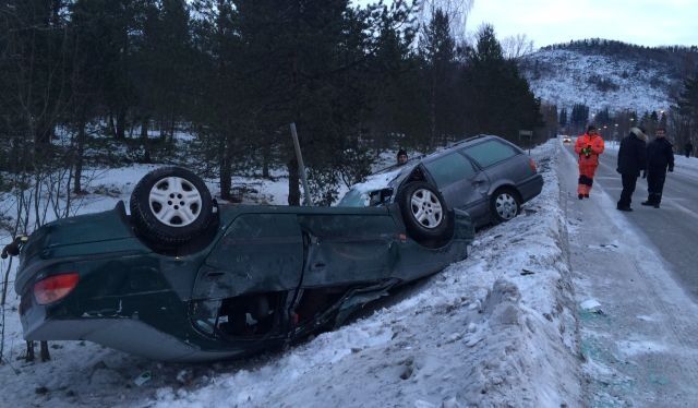 I Norge omkom sju personer i trafikken i januar. Dette bildet er fra en øvelse.
 Foto: Sylvia Bredal