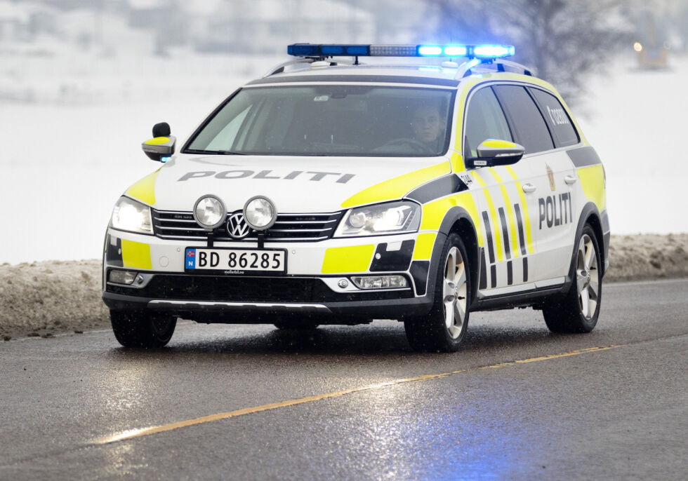 ULYKKE: Bilulykke ved ved Kvikstadheia. Politiet er på tur til stedet.
 Foto: ARKIV/NTB