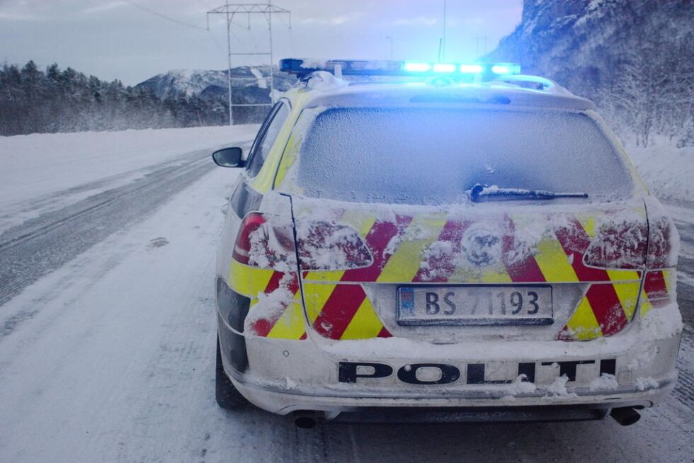 ULYKKE. Nødetatene rykket ut til en trafikkulykke i Sørfold søndag ettermiddag.
 Foto: Helge Simonsen