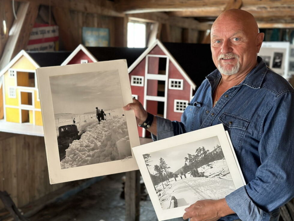 HISTORISK. Ulf Bakke viser frem noen av bildene fra den spede barndommen til veien over Saltfjellet, fra 1938. De er del av årets nye tillegg til utstillingen på Næstbybrygga på Rognan.
 Foto: Erica Restoften