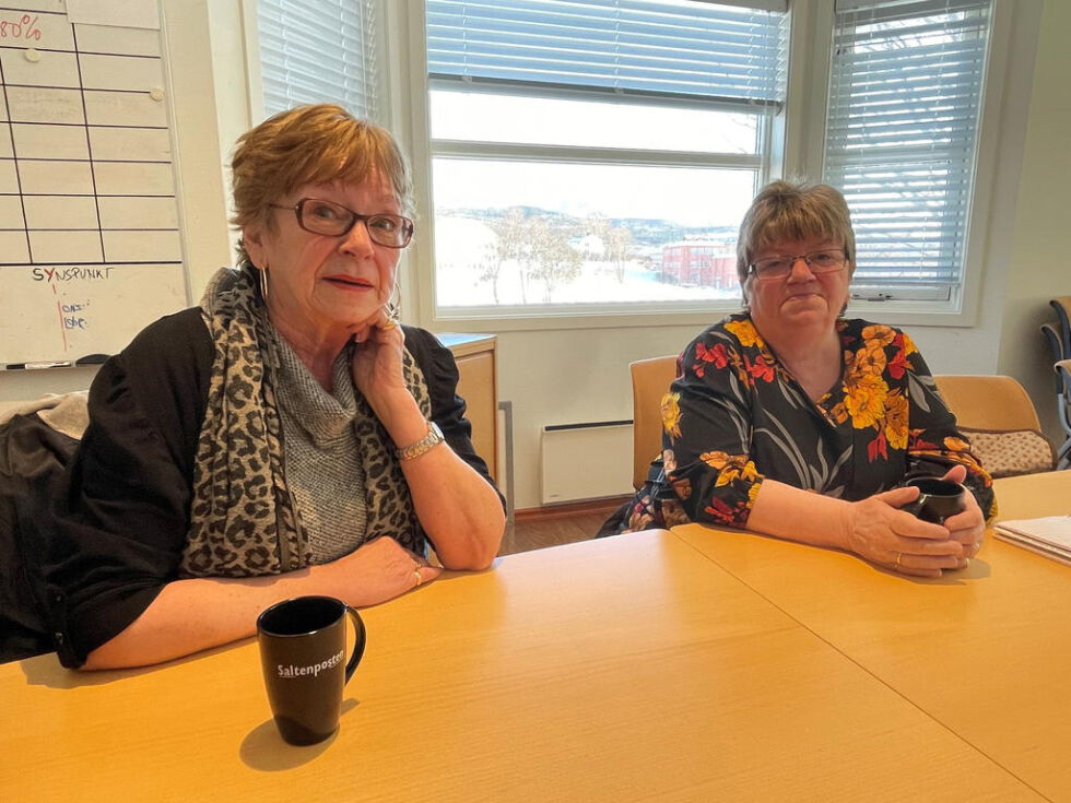 NYE MØTER. Marianne Sakariassen (t.v.) og Eva Kristiansen er henholdsvis leder og nestleder i pensjonsitforeningen på Fauske, og ser fram mot å komme i gang med mer aktivitet i foreningen framover.
 Foto: Helge Simonsen