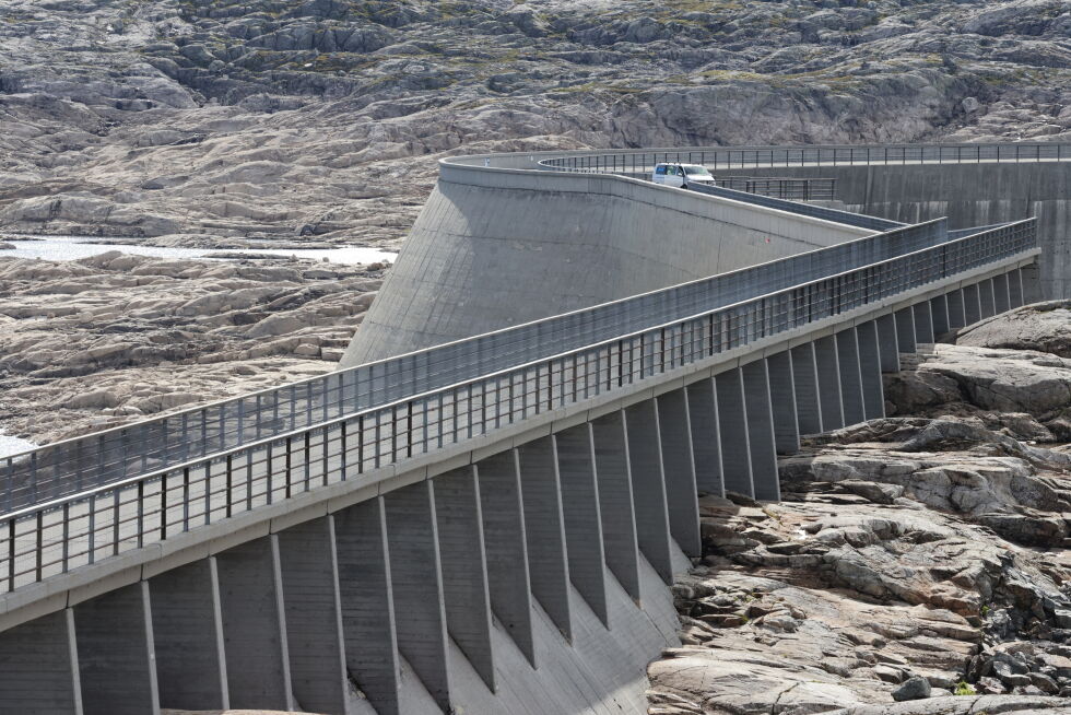 Fyllingsgraden i vannmagasinene er én av flere faktorer som avgjør hvordan strømprisene utvikler seg. Til tross for lav fyllingsgrad i magasinene i nord, har de vesentlig lavere strømpriser i vente, ifølge Olav Botnen.
 Foto: Ørn E. Borgen / NTB