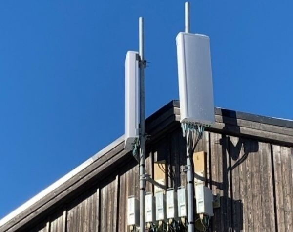 Telenor er godt i gang med å forbedre mobildekninga i Beiarn, som her på Storjord. De kommer snart til kommunen for å ha møte med ordfører og flere.
 Foto: Beiarn kommune