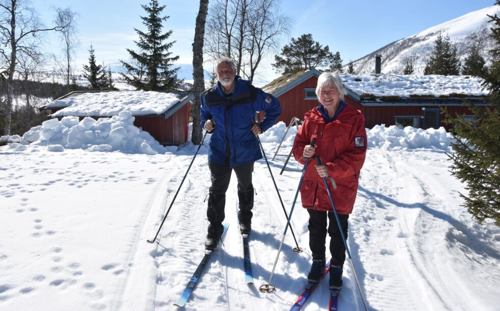 TURFRELST. Helge og Kirsti Høeg elsker å gå på turer i Skaiti. Her rett bak hytta hvor du kan blant annet fortsette mot Tausa og Bjørntoppen.