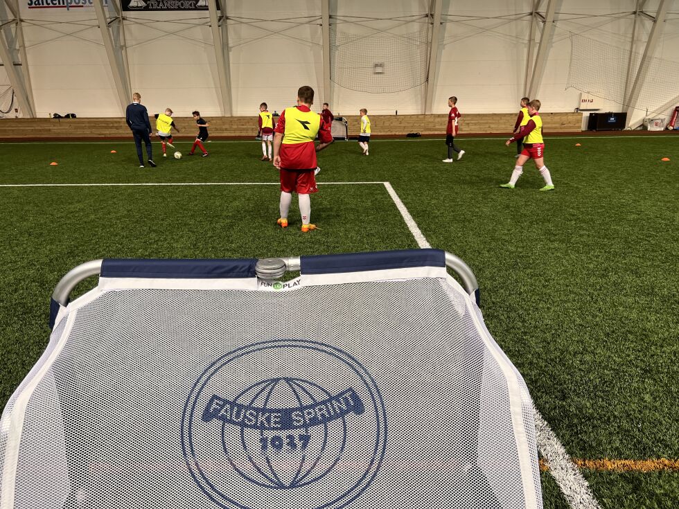 Mandag kommer spillerutviklere fra Bodø/Glimt til Fauske, og lokale trenere kan få gode tips og innspill.
 Foto: Espen Johansen