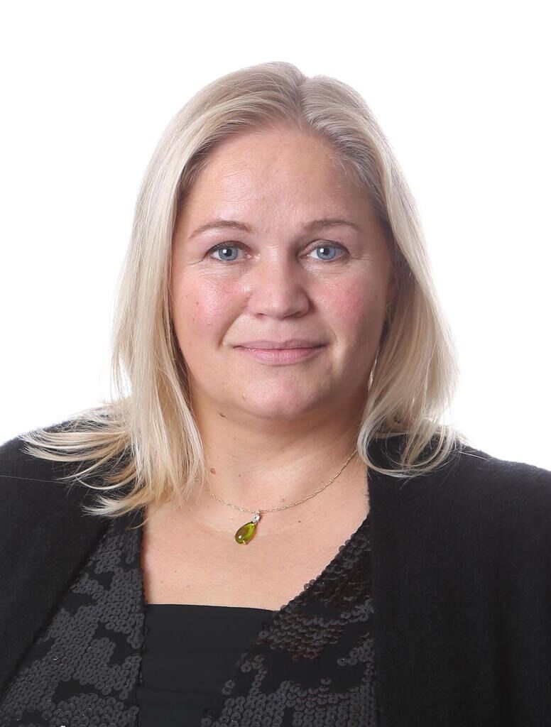 BEHOLD UNGDOMMEN. Fylkesordfører Kari Anne Bøkestad Andreassen ønsker at ungdommen skal bli i Nordland, i stedet for å flytte sørover.