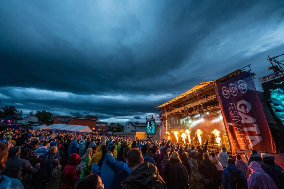 STOR PRODUKSJON. Gatafestivalen er et av eksemplene på aktører i Indre Salten som har gjort seg avhengige av den størrelsen på produksjon som Lydteamet kan tilby.
 Foto: Aleksander Ramsland