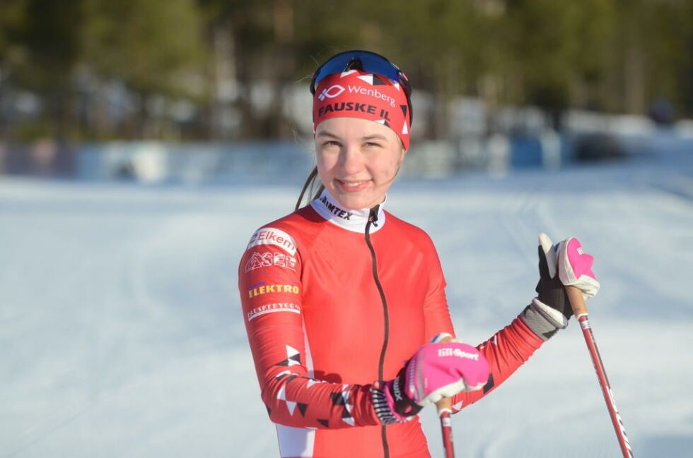 SENIOR. Marie Risvoll Amundsen skal kommende vinter kjempe i skisporet med løpere som har mye mer erfaring enn henne selv, men satser på å finne gode utviklingsmål for seg selv gjennom sesongen.
 Foto: Espen Johansen