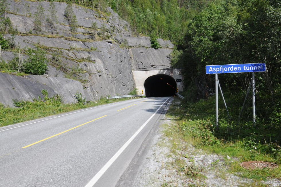 Aspfjord tunnel er stengt inntil videre.
 Foto: Arild Bjørnbakk