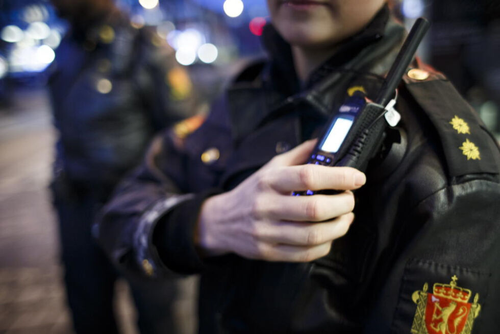 PÅ JOBB. Politipatruljen bortviste en gjest fra et utested på Fauske natt til lørdag.
 Foto: NTB