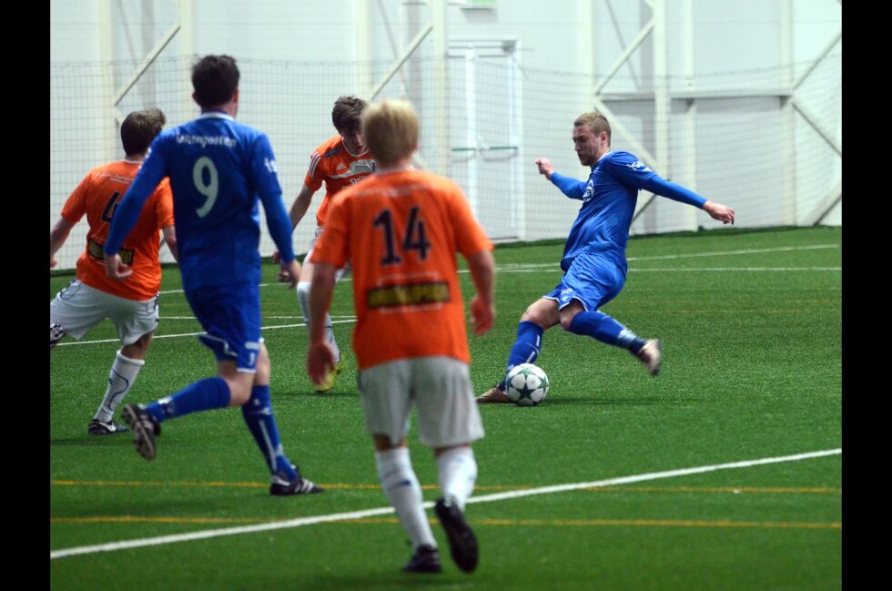 Emil Pettersen utlignet til 1-1, men måtte konstatere at det var Brønnøysund som sok med seg poengene, i et sjeldent Sprint-tap på hjemmebane.
 Foto: Espen Johansen