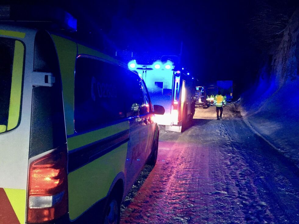 Ulykken i Sørfold er en av flere på E6 i Trøndelag og Nordland etter nyttår. En yrkessjåfør retter kritikk mot vegvedlikeholdet.
 Foto: Eva S. Winther