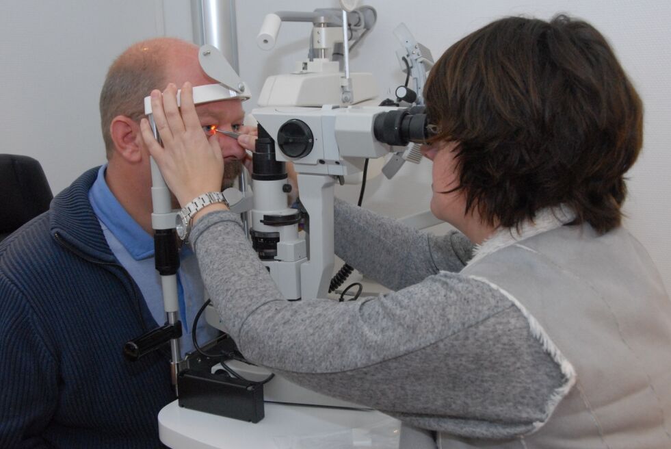 Nå må også blant annet optikere stenge virksomheten for å unngå korona-smitte. Dette bildet er fra en tidligere artikkel om Salten synssenter på Fauske.
 Foto: Maria Edvardsen