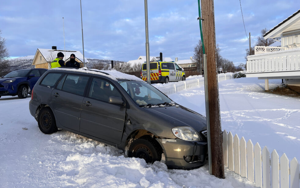Politiet rykket ut til et trafikkuhell på Fauske tirsdag.
 Foto: Espen Johansen