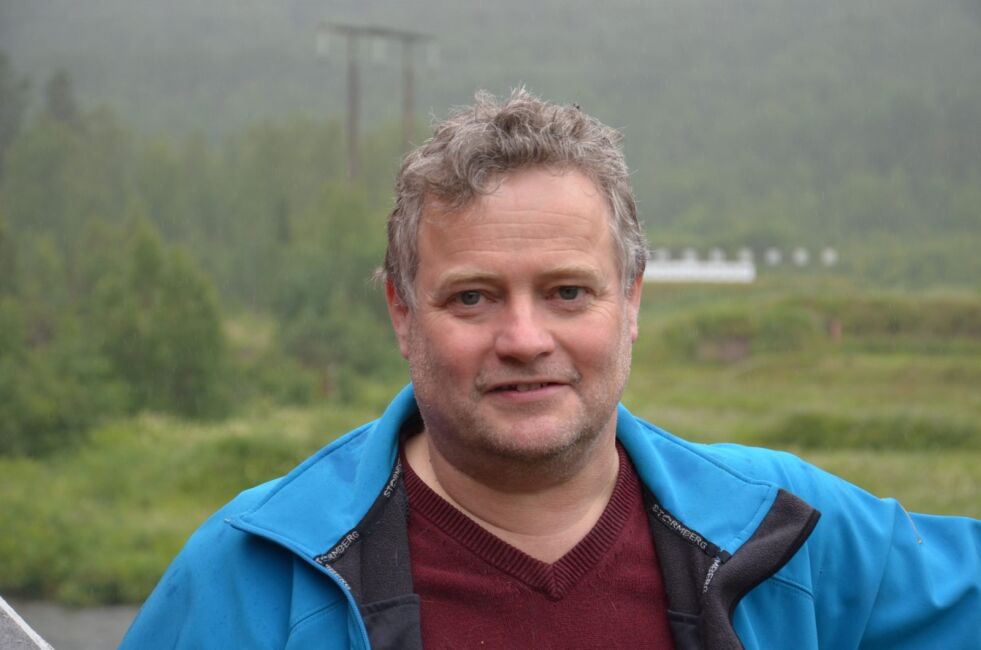 OPTIMIST. Leder Lars Fossum i Valnesfjord skytterlag mener det har tatt lang tid å behandle saken om nye skytebane, men sier at han opplever litt fart i saken for tiden, og er spent på hva det nært forestående møtet med politikerne vil bringe. Arkivfoto: Sverre Breivik
