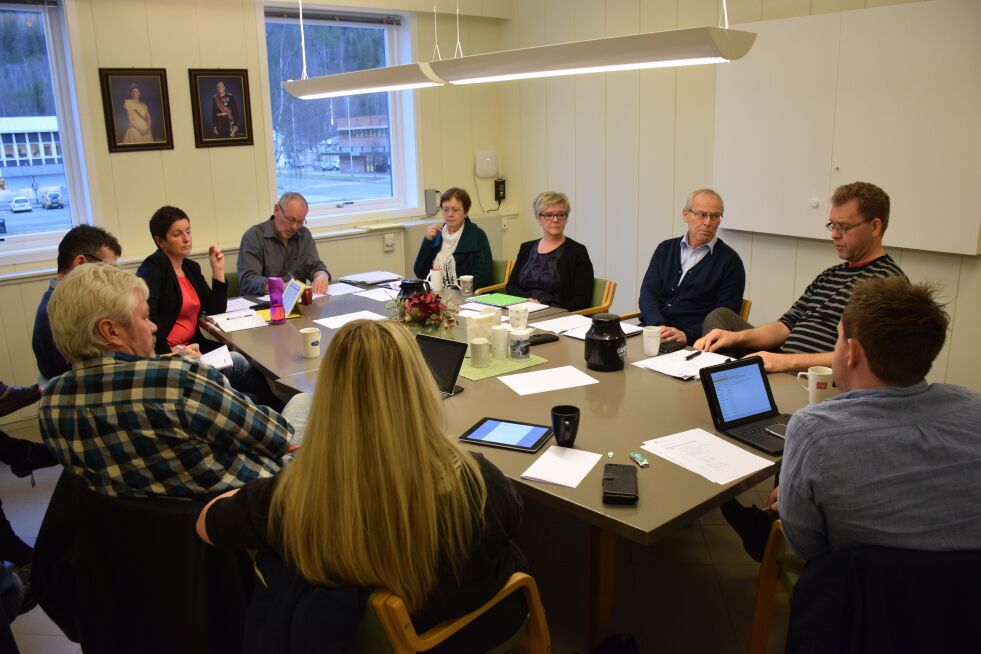 LANGT MØTE. Administrasjonsutvalget brukte lang tid på å avgjøre ansettelsen. Bildet er fra et tidligere møte i formannskapet i Saltdal.