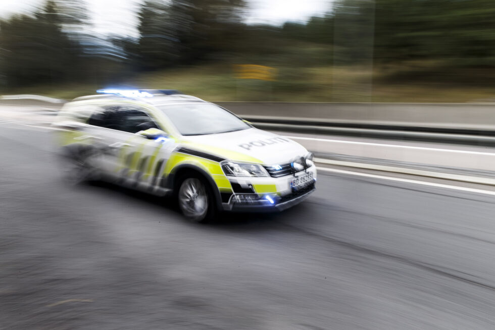 Politiet rykker mot Sørfold etter å ha mottatt melding om en trafikkulykke i en tunnel. Det skal ikke være snakk om alvorlig personskade. (illustrasjonsfoto)
 Foto: Gorm Kallestad/NTB