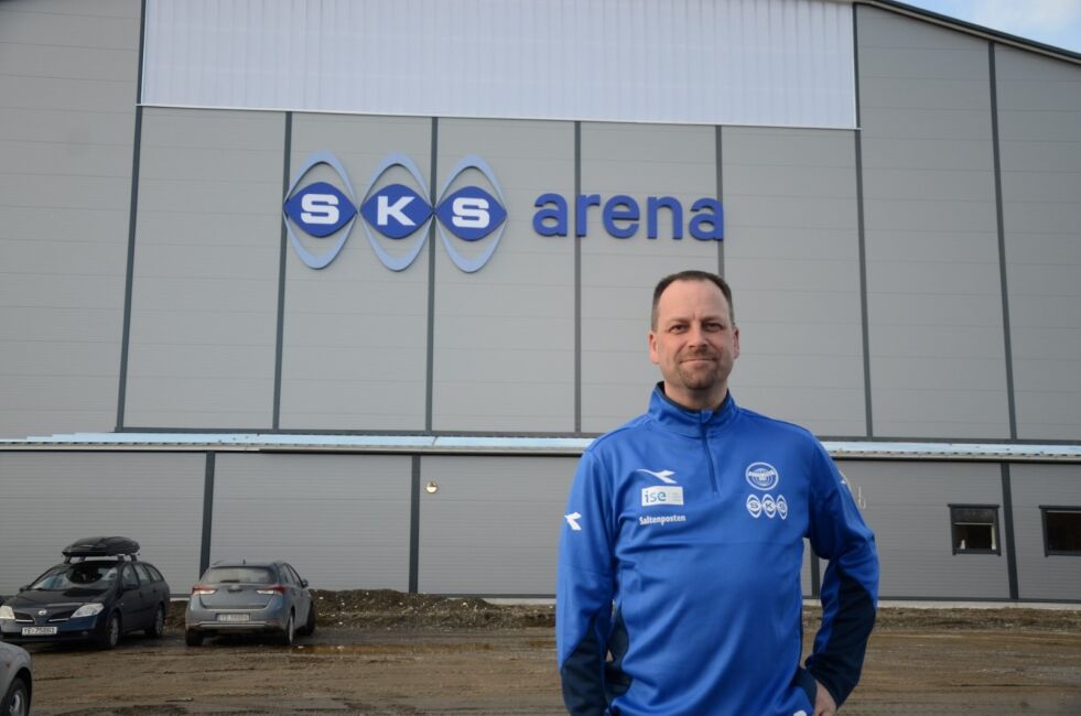GLEDER SEG. Styreleder Ronny Borge ser fram til at SKS Arena skal få sin debut som konsertarena. Foto: Espen Johansen