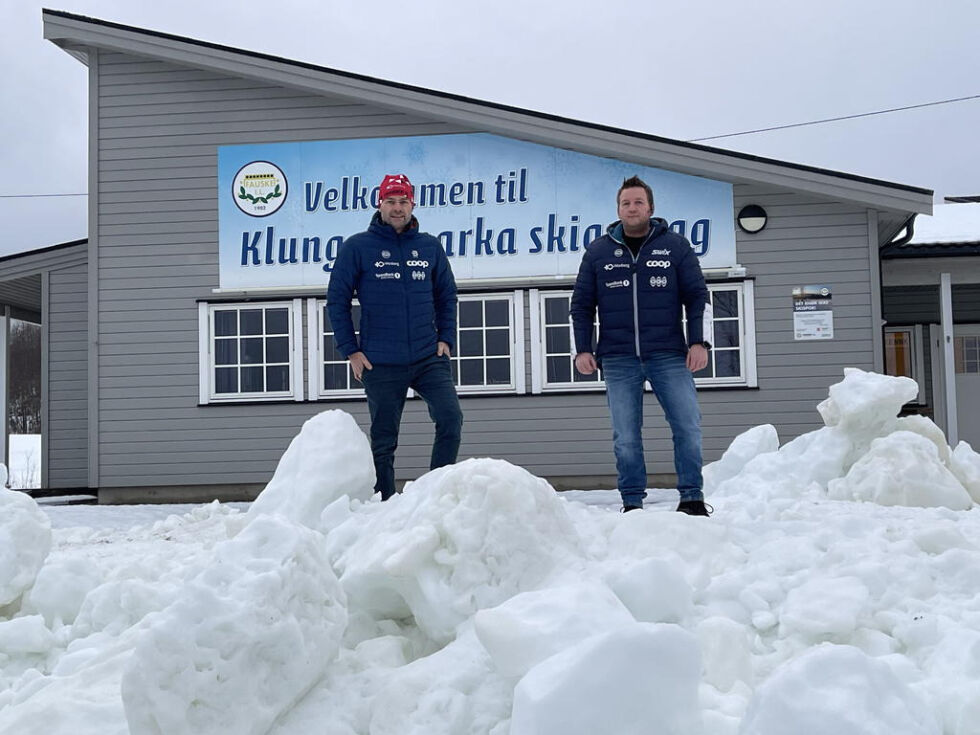 KLARE. Rennleder Ketil Bjørnstad er klar for Tour de Fauske. Her sammen med Øyvind Wangberg, som er én av de som har stått på for å sikre gode forhold i løypene.
 Foto: Fauske IL