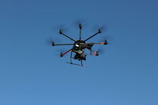 Skal inspisere med drone