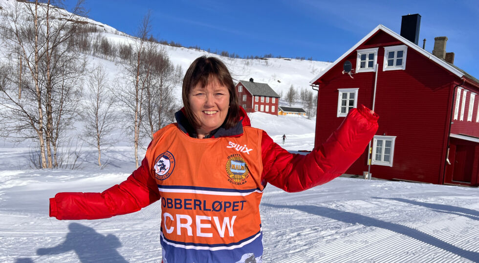 Daglig leder i Kobberløpet, Mona Mosti, hadde mange grunner til å smile før start.
 Foto: Espen Johansen