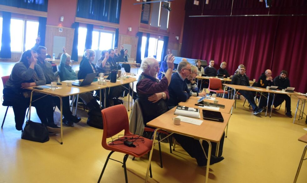 BLE NEDSTEMT. Her stemmer Sp og SV for å utrede nærmere konsekvensene av å legge ned distriktsmusikerordninga i Sørfold. De ble nedstemt av flertallet i kommunestyret (Ap og H). Foto: Eva S. Winther