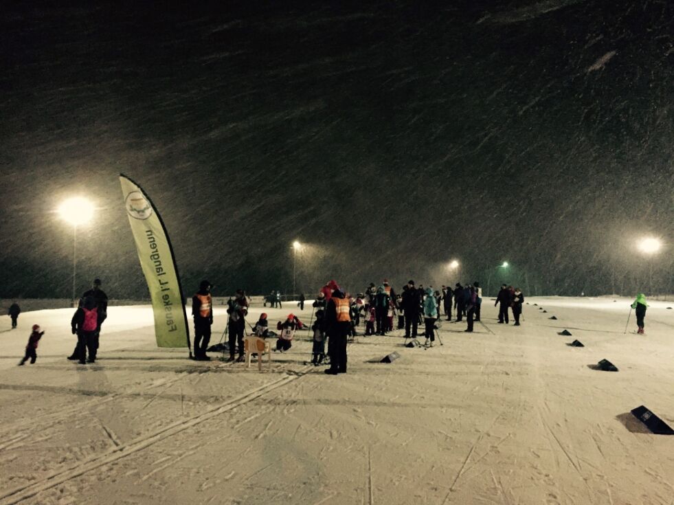 UVÆR. Nedbør og vind stoppet ikke 91 deltakere fra å gå Telenorkarusellen på tirsdag. Foto: Fauske IL ski