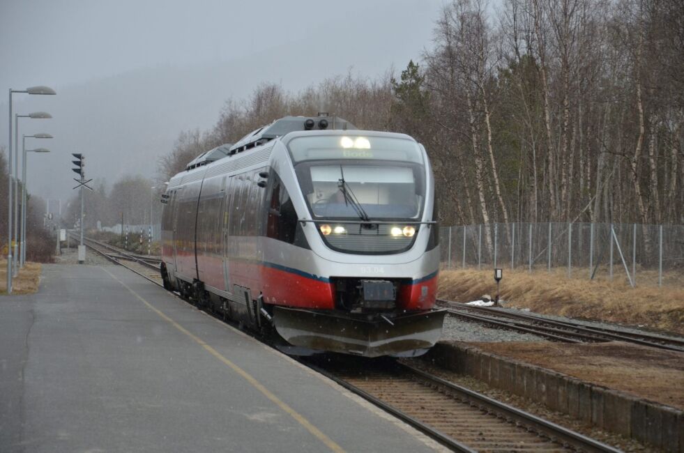 PLANLAGT ARBEID. I midten av september blir det satt opp buss for tog mellom Fauske og Bodø. Arkivfoto: Sverre Breivik