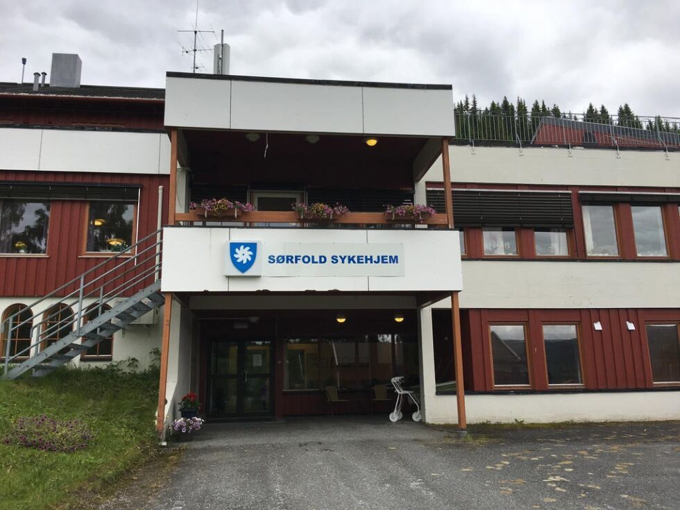 STENGT. Sørfold sykehjem i Røsvik er stengt for besøkende på grunn av mistanke om covid-19.
 Foto: Eva S. Winther