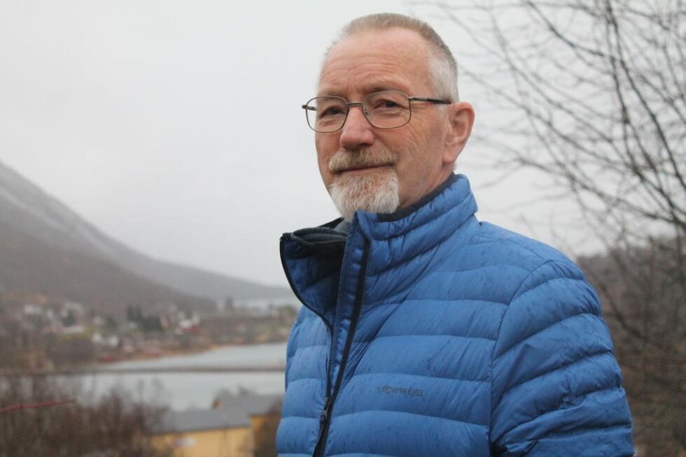ARRANGERER FOREDRAG. Leif Strømdal i Mental Helse Nordland forteller om hva lokallaget i Sørfold vil fokusere på under sin markering av Verdensdagen for psykisk helse.
 Foto: Robin Andersen