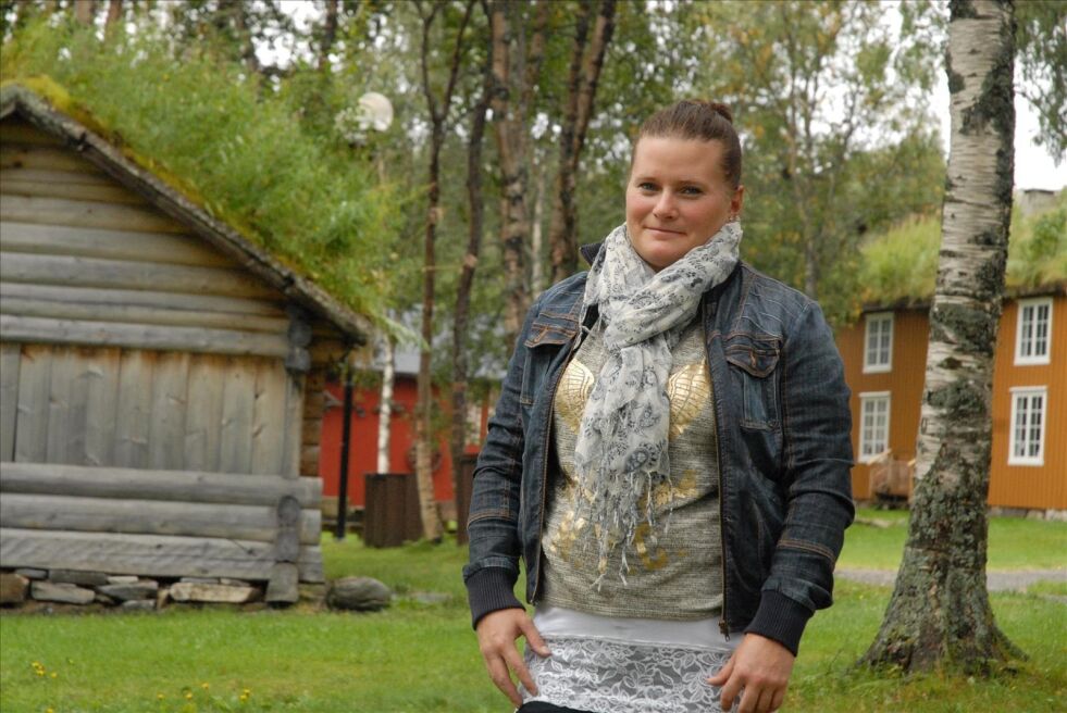 TV-ROMANTIKK. Siri Anita Slettmyr er med i TV2-serien Bonderomantikk, der hun konkurrerer med ni andre damer om å kapre en bonde fra Sømna.
